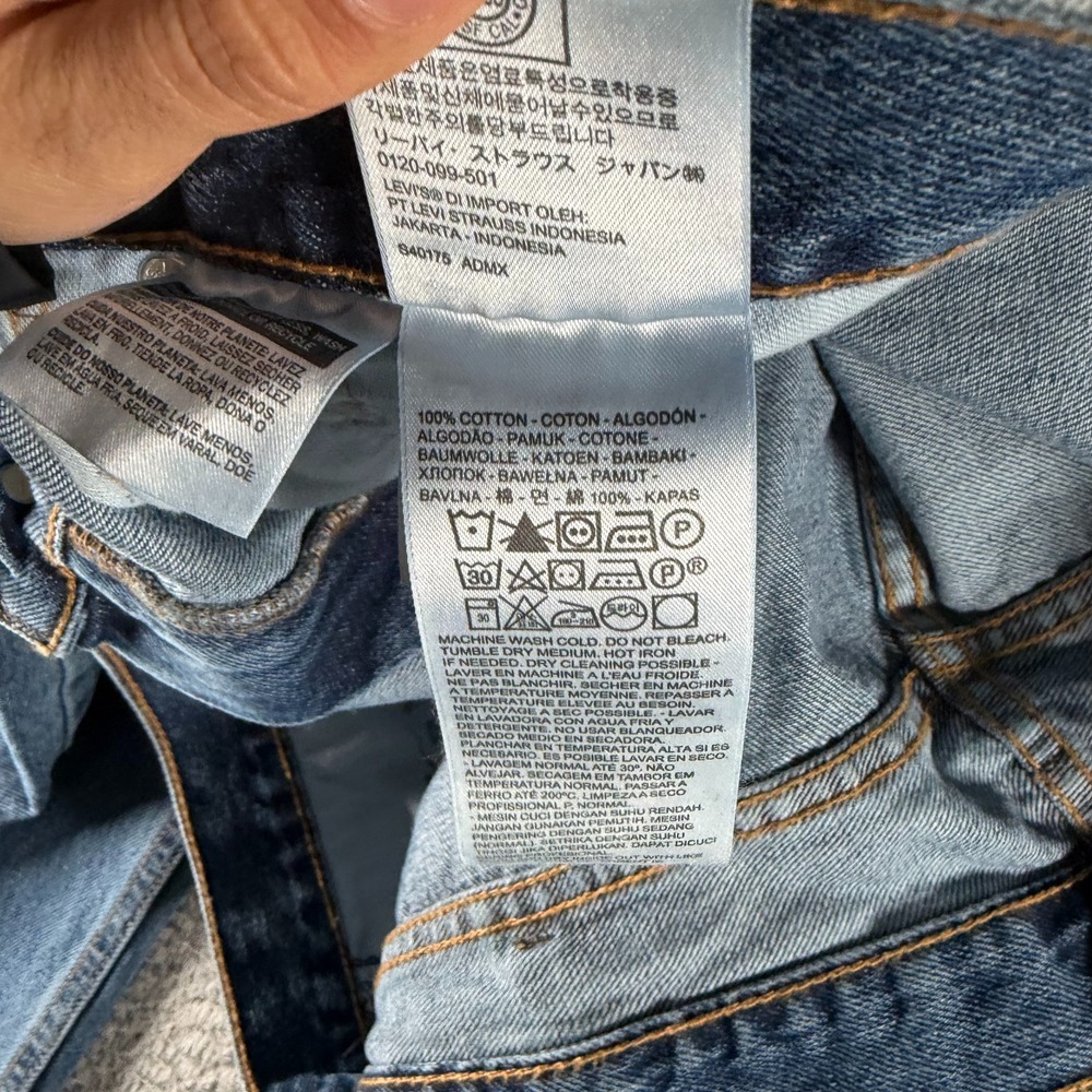Levi's 505 Jeans Mens 42x30 Blue Cotton Denim Straight Leg Baggy Faded Workwear - Picture 3 of 10